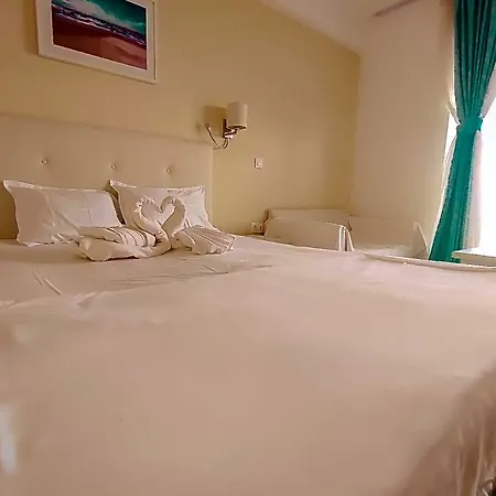 Blooming By The Sea - Cu Frontala Spre Mare 4* Constanta