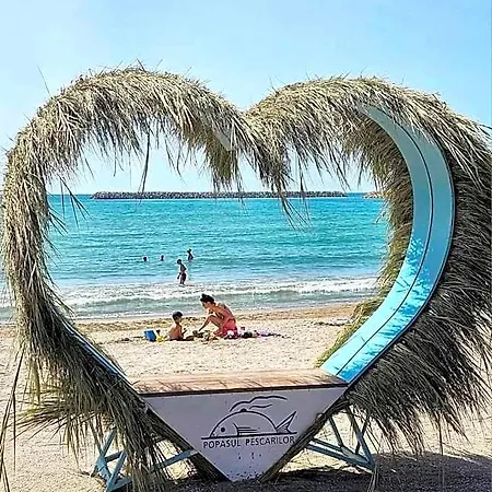 Hotel Blooming By The Sea - Cu Frontala Spre Mare Constanta
