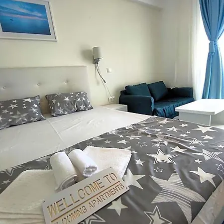 Hotel Blooming By The Sea - Cu Frontala Spre Mare Constanta
